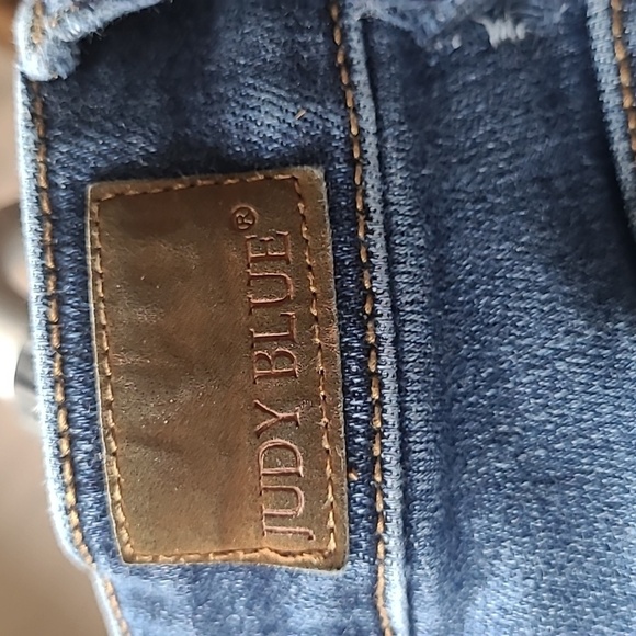Judy Blue Jeans Women's sz 3/26 Distressed Mid Rise Skinny Leg Denim Jean - Picture 6 of 10